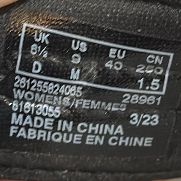 Clarks Couldsteppers Black Adjustable Strap Sandals Size 9 - EUC - Picture 6 of 13